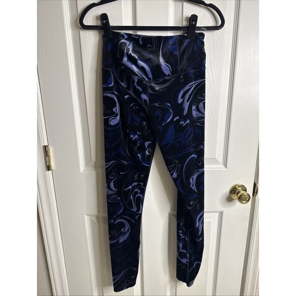 Athleta Women's Elation Velvet Tight Sz Medium - Picture 5 of 7